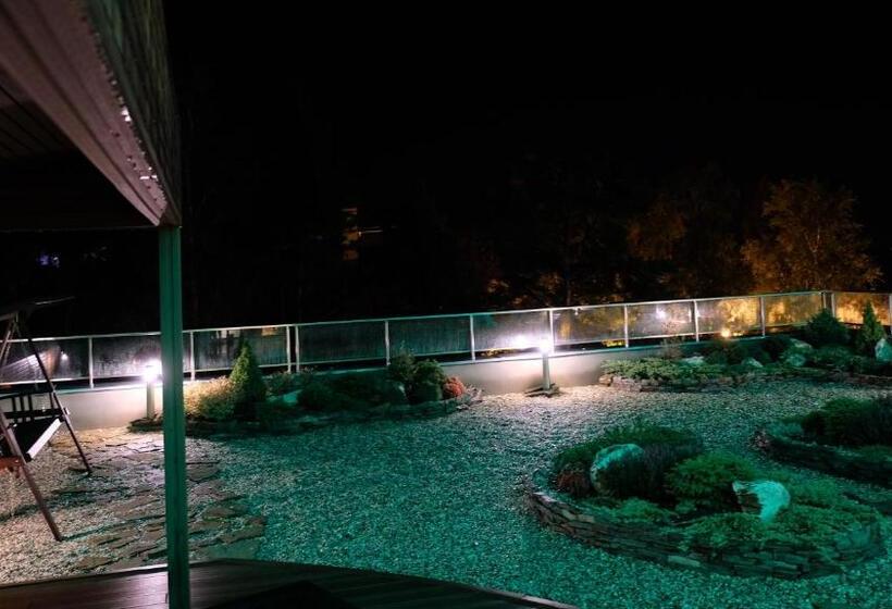 Апартаменты 2 Спальни с Террасой, Privileged Lesná   With Garden Terrace, Tatranská Lomnica 2 Km
