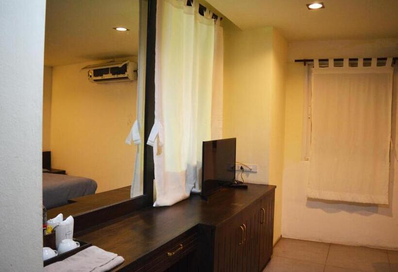 Семейный Номер, De Nawarat Chiangmai Boutique Apartment