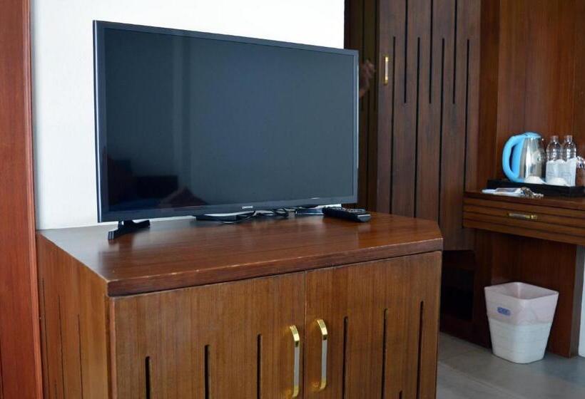 Номер Deluxe с Балконом, De Nawarat Chiangmai Boutique Apartment