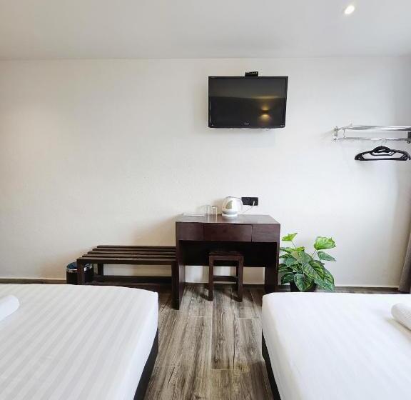 Семейный Номер, Georgetown Inn By Sky Hive