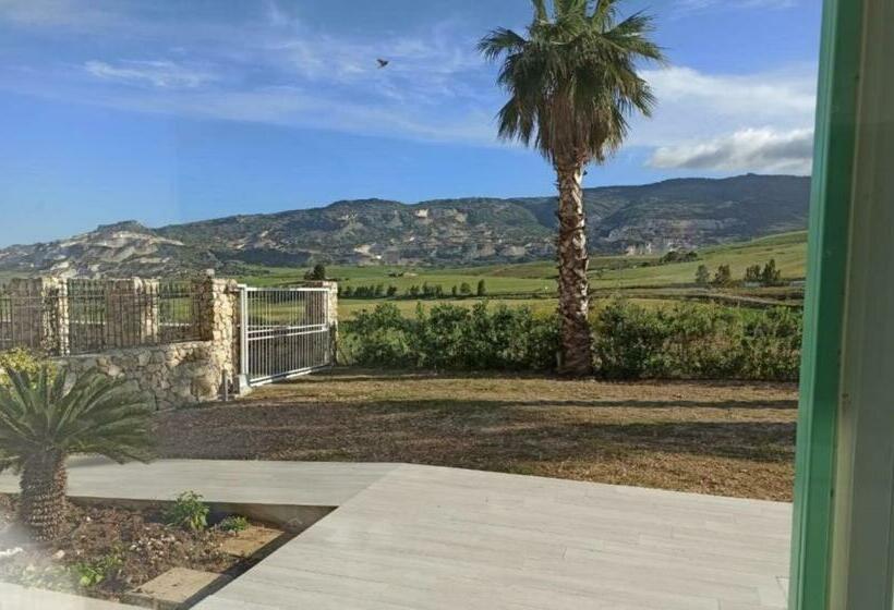 Номер Стандарт с Балконом, Villa Degli Alberi
