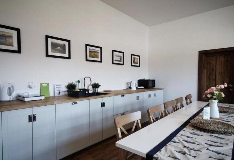 침실 2개 아파트, Apartmány Rožmberk