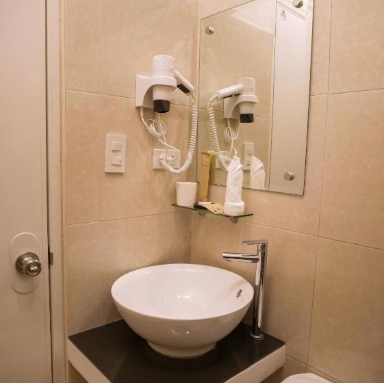 스탠다드 발코니 룸, Amigos Dauin Hostel