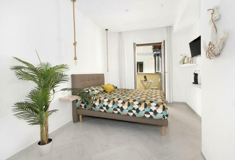 Стандартный Номер Кровать Кинг, Gavi Sorrento