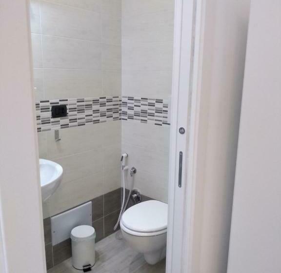 اتاق استاندارد, Tanzi Home