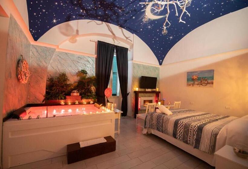 Люкс с гидромассажем, Stabiae Luxury Room