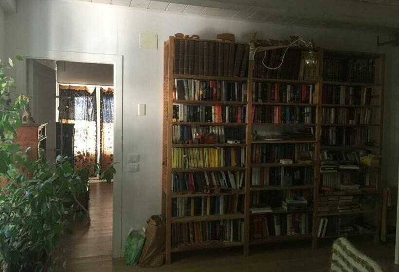 اتاق لوکس, Agriturismo Montedago
