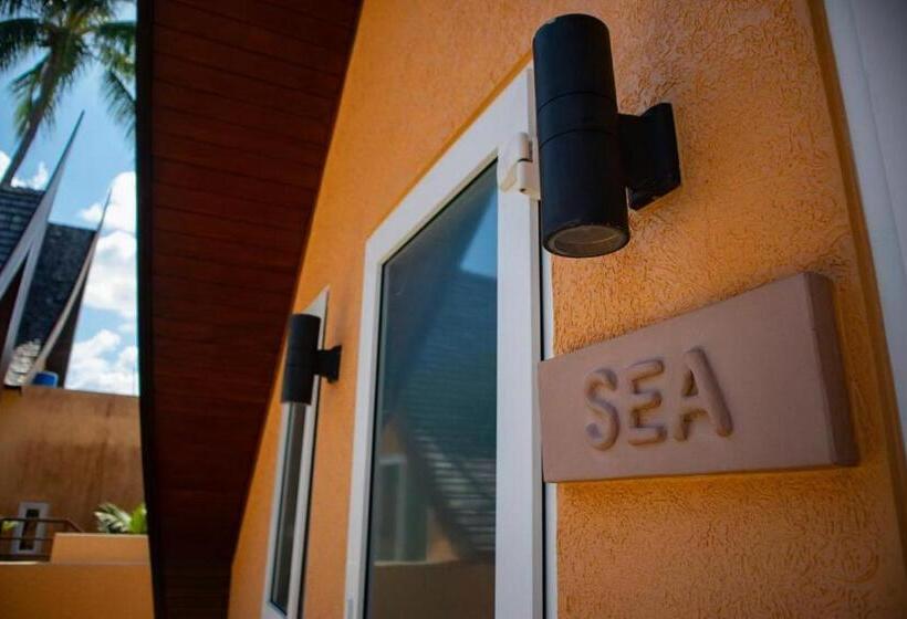 سوییت جونیور با چشم‌انداز دریا, Siam Royal Bay Beach Villa And Beachfront Apartments