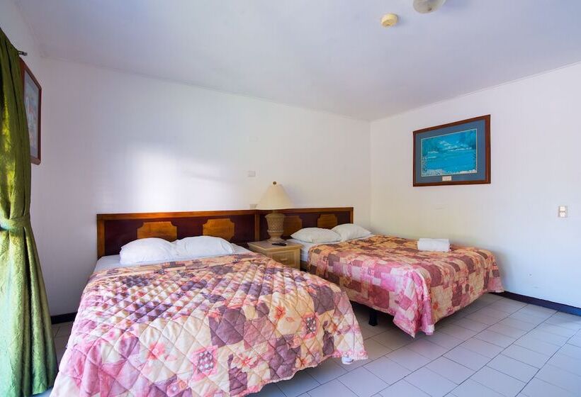 اتاق استاندارد با تخت دو نفره بزرگ, Beach Break Resort