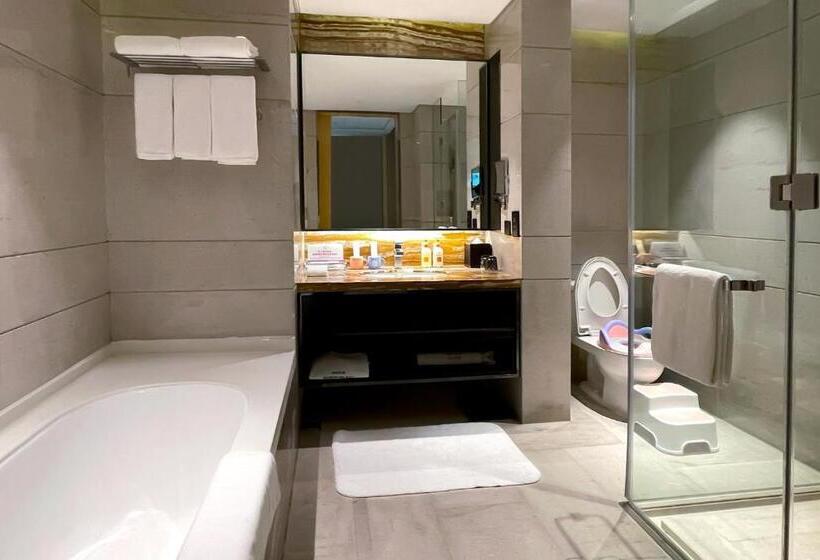 اتاق استاندارد با تخت بزرگ, Crowne Plaza Beijing Lido, An Ihg
