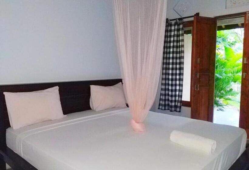 Номер Стандарт, Angga Guest House