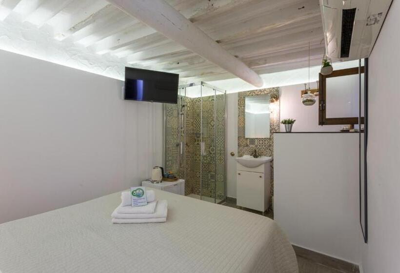 ベーシックルーム, Casa Catalina