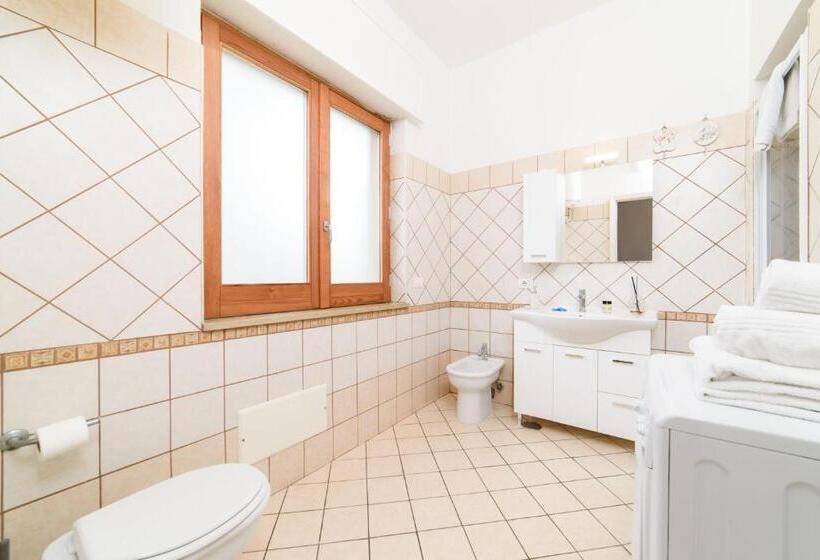 اتاق استاندارد, Estate4home   Casa Laura