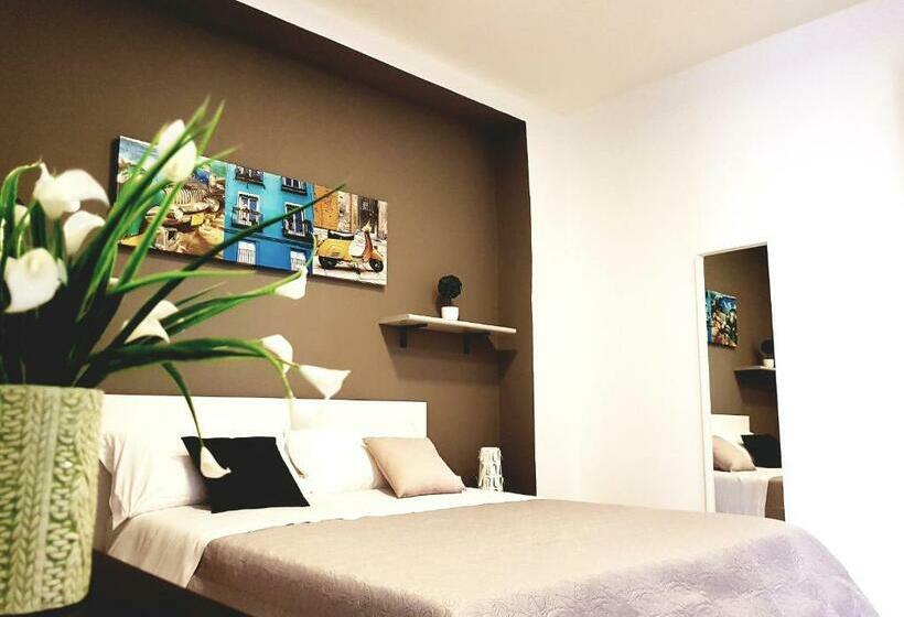 غرفة قياسية ثلاثية, Room N.22