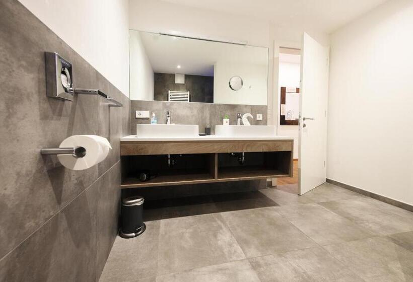 Апартаменты 2 Спальни, Residence Rösch