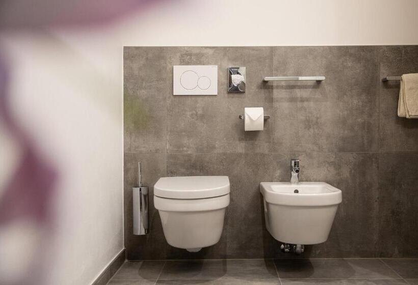 Апартаменты 2 Спальни, Residence Rösch