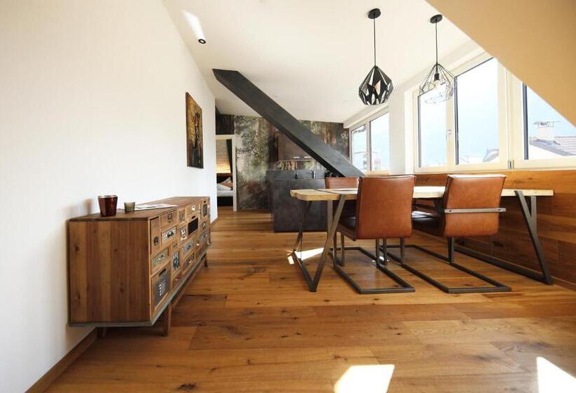 Апартаменты 1 Спальня с Видом, Residence Rösch