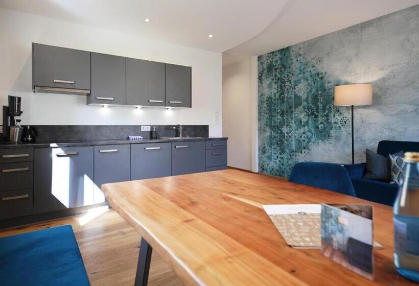Апартаменты 1 Спальня с Балконом, Residence Rösch