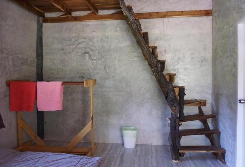 Семейное Бунгало, Eve House Koh Kood
