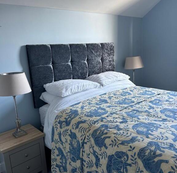 스탠다드 룸 킹사이즈 침대, Glengarth House Room Only Accommodation