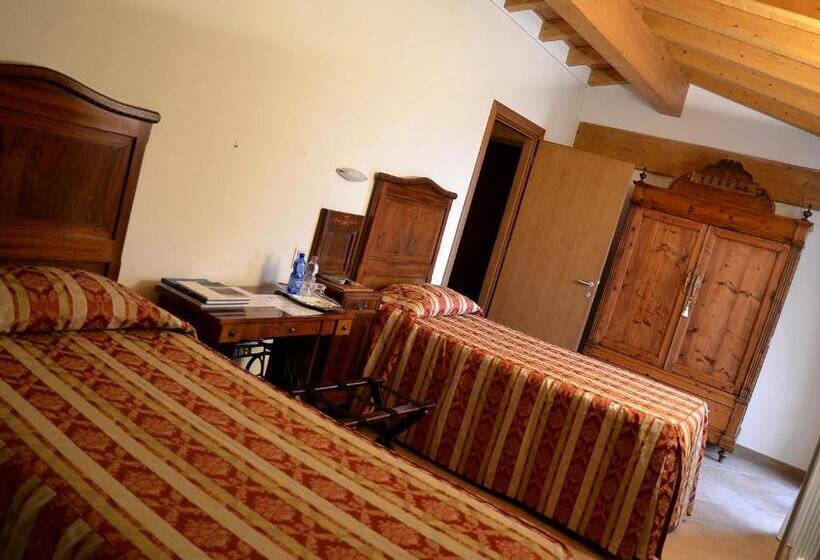 Номер Стандарт с Террасой, 9 Muse Bed And Breakfast