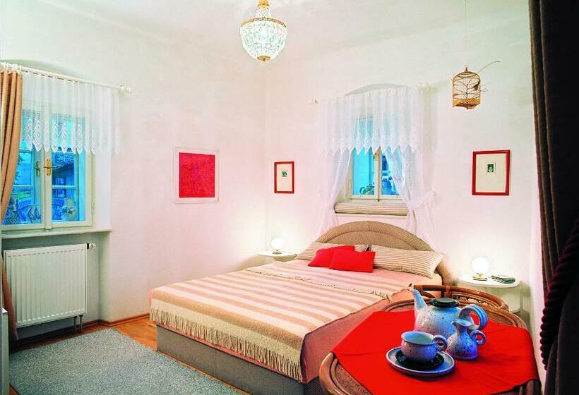 Номер Стандарт, Pension U Kapličky