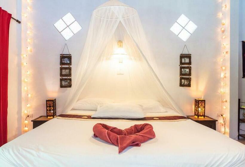 디럭스 방갈로, Alcove Bungalow