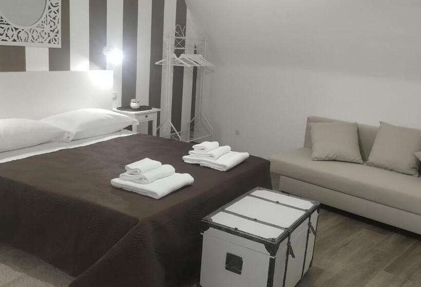 Номер Стандарт, Comeacasa B&b