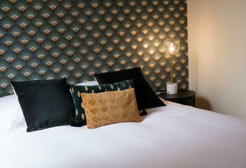 Номер Стандарт, Les Chambres Du Montréal Et L Hôtel Particulier
