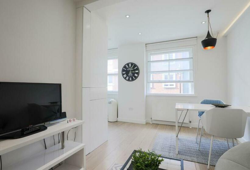 Студия Deluxe, Stayinn Soho Apartments