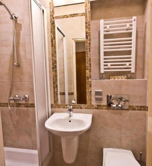Семейные Апартаменты, Centrum Green Hill Business & Spa