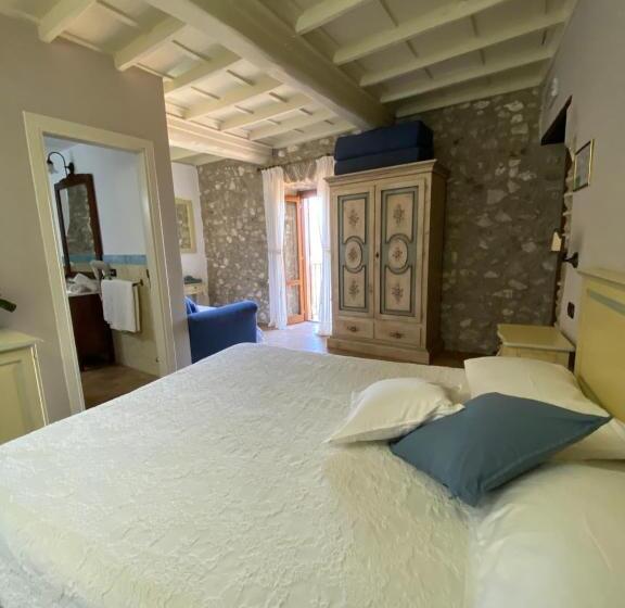 Номер Стандарт Трехместный, Relais Il Monaco