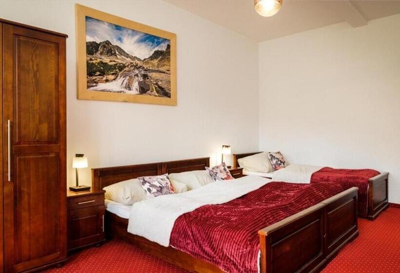 2 Bedroom Suite with Terrace, Wellness Penzion Zora Family