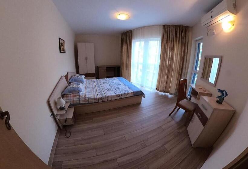 Апартаменты 2 Спальни, Aquaria Holiday Apartments