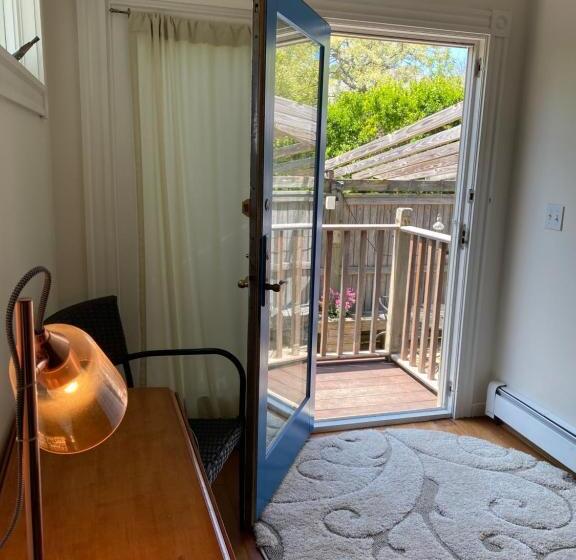 패밀리 스위트, Inkwell Beach Cottage