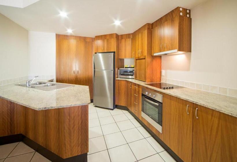 Апартаменты 3 Спальни Вид на Море, Portside Whitsunday Luxury Holiday Apartments