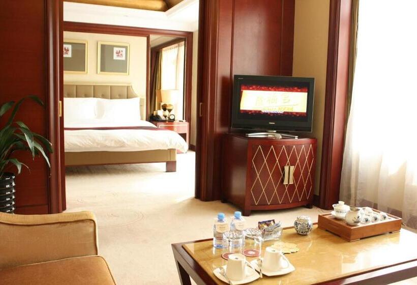 Номер Deluxe, Dynasty International Hotel Dalian