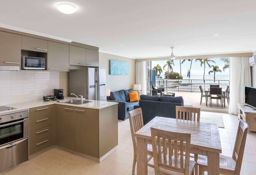 침실 3개 바다 전망 아파트, Oaks Hervey Bay Resort And Spa