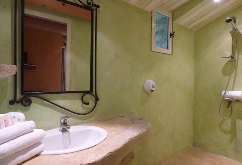 اتاق راحتی, Hôtel Lou Caleù Restaurant Le Rocher Des Abeilles