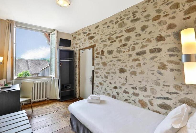 Номер Стандарт, Auberge Dupuytren