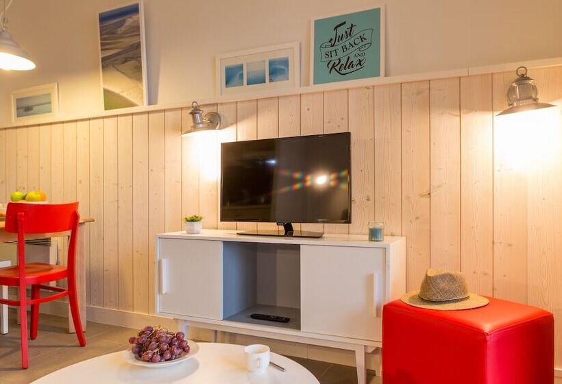 Студия Стандарт Вид на Море, Pierre & Vacances Premium Residence De La Plage
