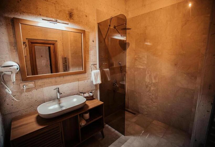 Полулюкс, Juno Cappadocia Adults Only