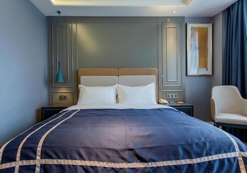 اتاق لوکس, Lanou Hotel Chongqing Hongou Square Wanzhou Guanyinyan