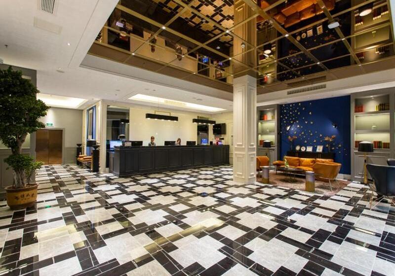 اتاق لوکس خانوادگی, Lanou Hotel Chongqing Hongou Square Wanzhou Guanyinyan