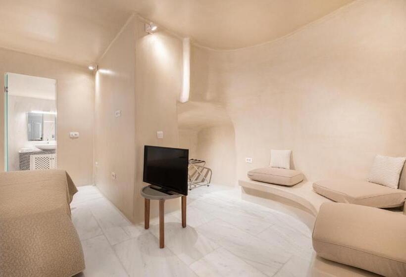 이그제큐티브 스위트, Armeni Luxury Villas