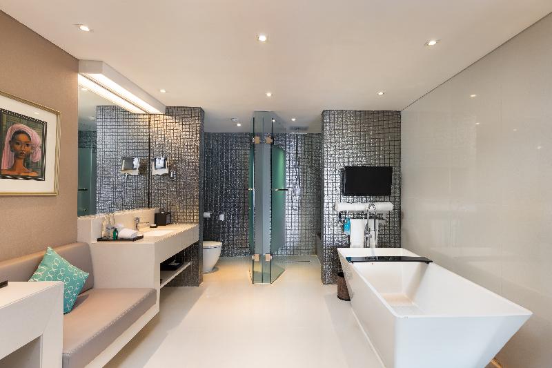 Полулюкс, Double   Six, Luxury Hotel   Seminyak
