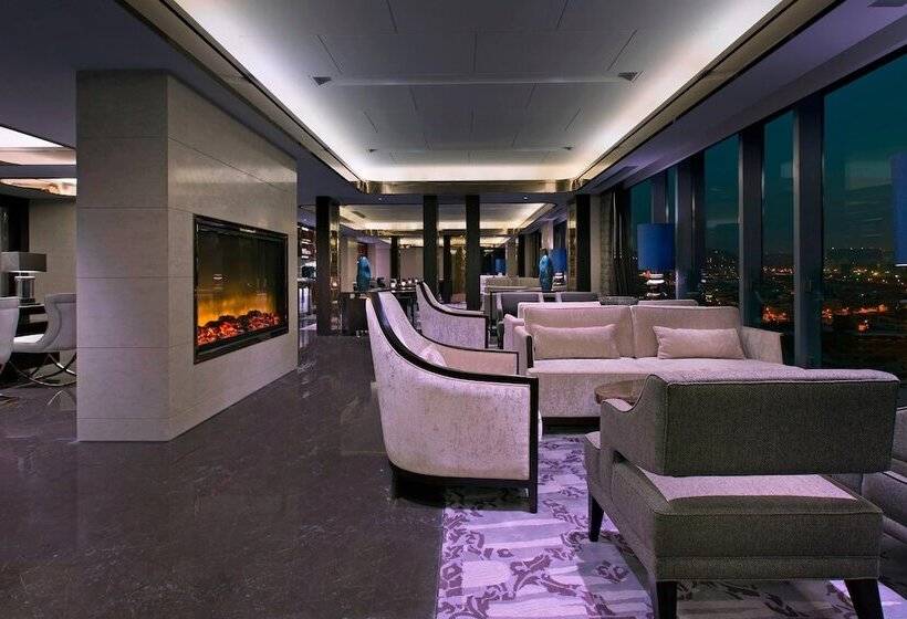 Люкс Клуб, Sheraton Qingdao Licang