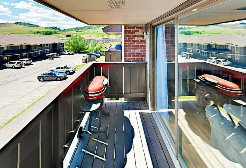 Апартаменты 2 Спальни, Mountian View Condo Unit S303