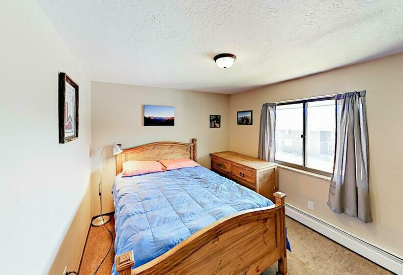 Апартаменты 2 Спальни, Mountian View Condo Unit S303