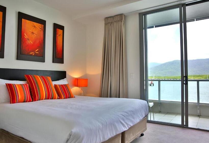 חדר סטנדרט עם נוף, Cairns Private Apartments